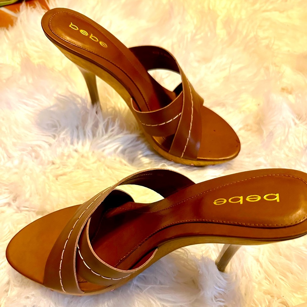 Bebe women’s shoes size 8 Like new - Picture 3 of 9